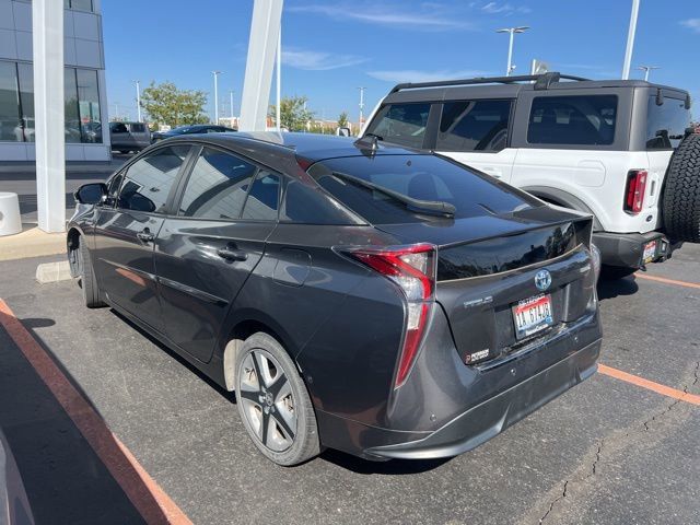 2017 Toyota Prius Four photo 2