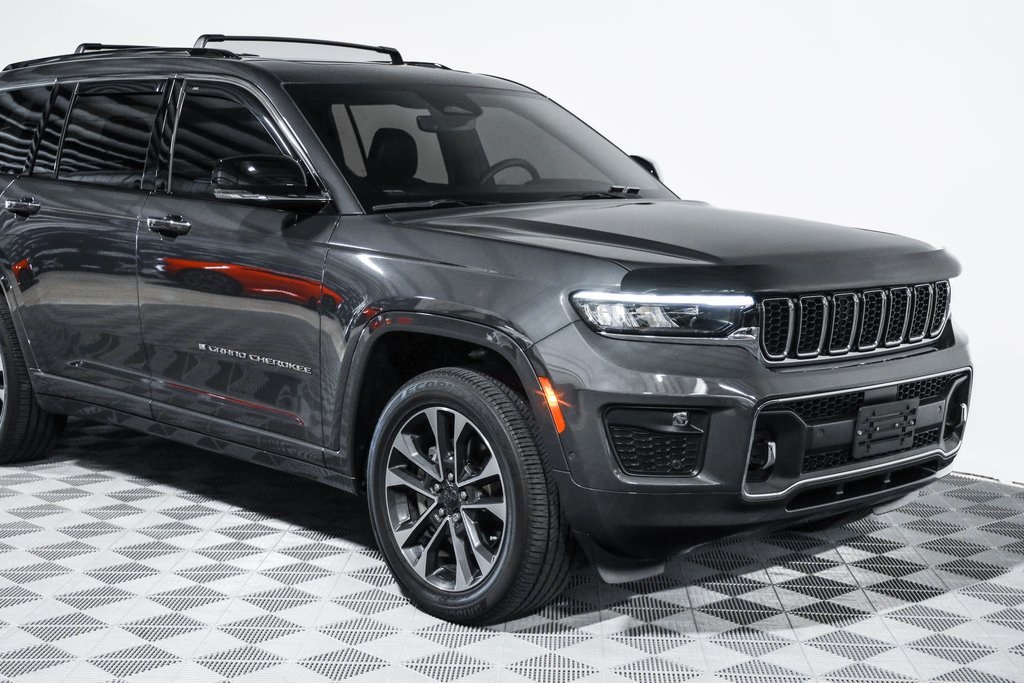 2022 Jeep Grand Cherokee Overland photo 8