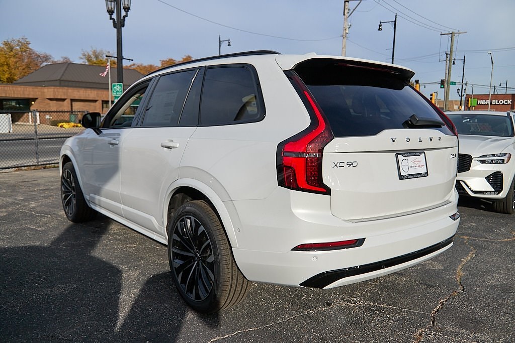 2026 VOLVO XC90 - Image 6
