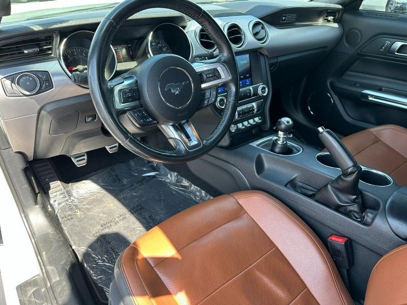 2020 Ford Mustang GT Premium photo 12