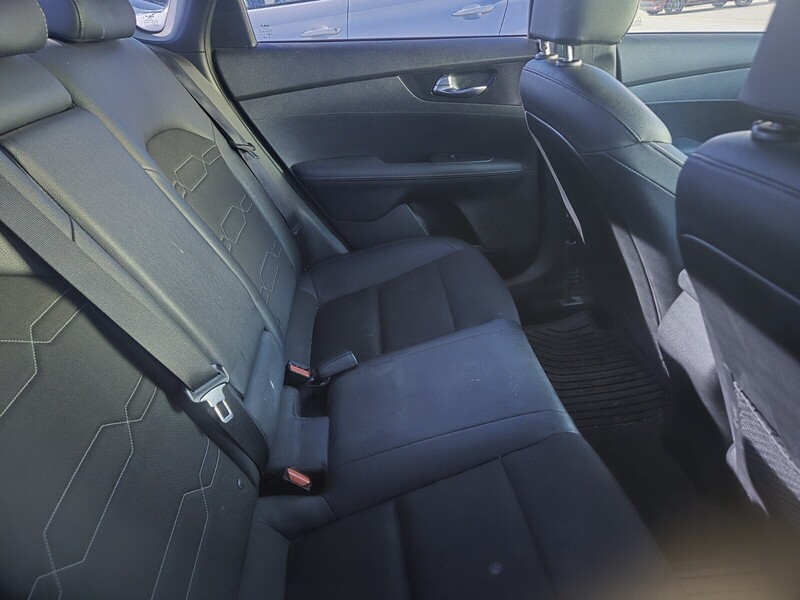 2023 Kia Forte GT-Line photo 4