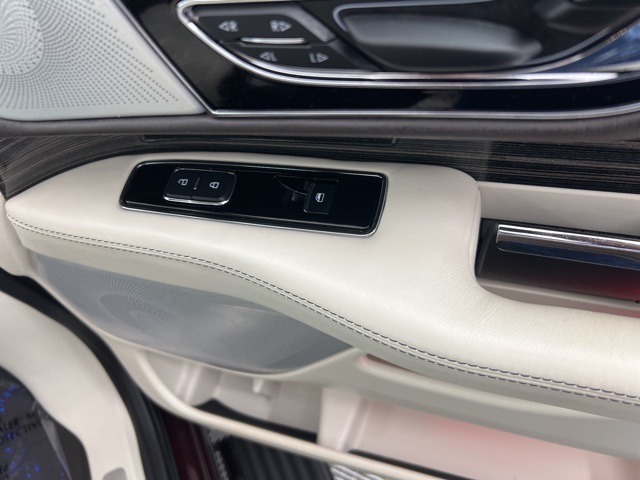 2024 Lincoln Navigator Black Label photo 24