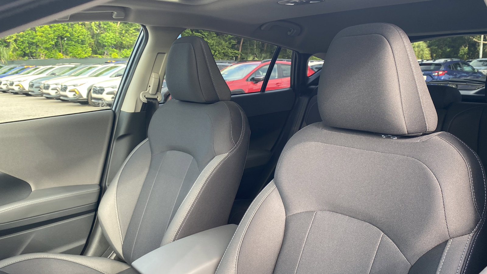 2025 Subaru Crosstrek Premium photo 5