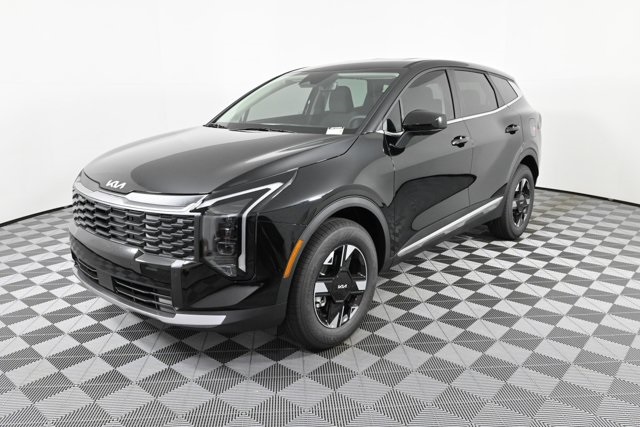 2026 Kia Sportage LX photo 2