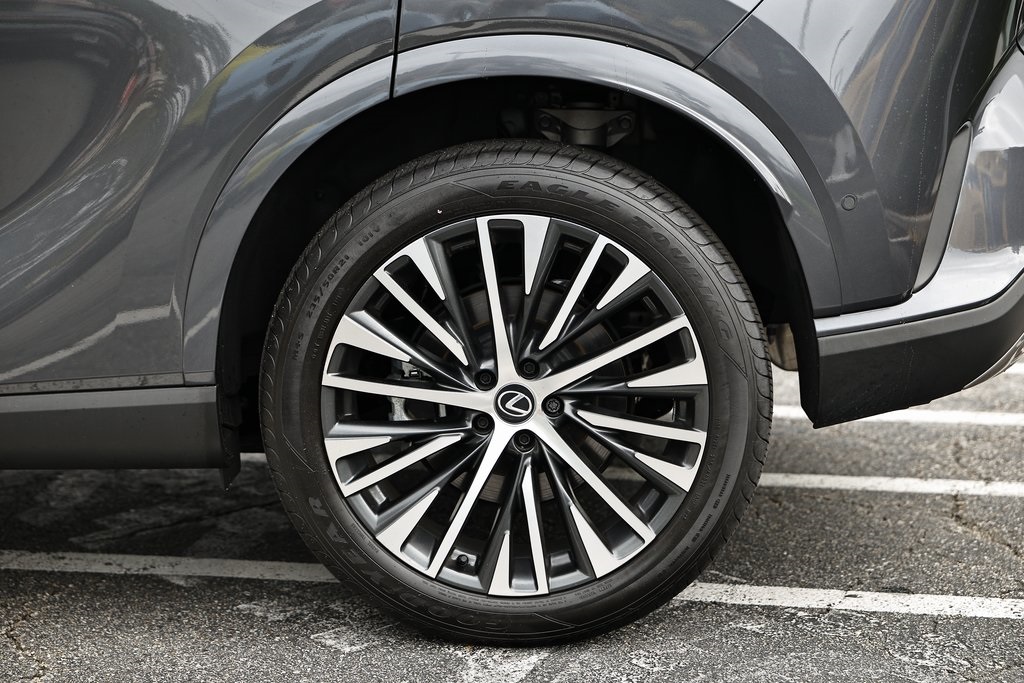 2024 Lexus RX 350 Premium photo 6