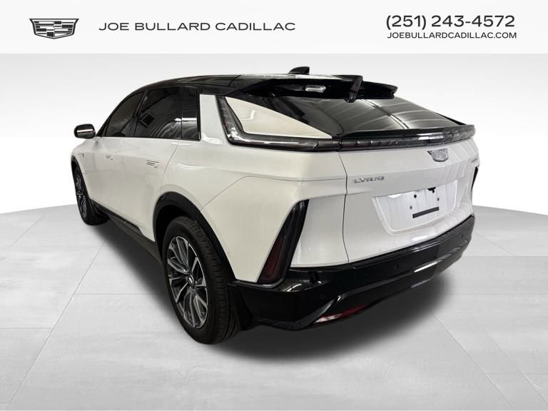 2025 Cadillac Lyriq Sport photo 4