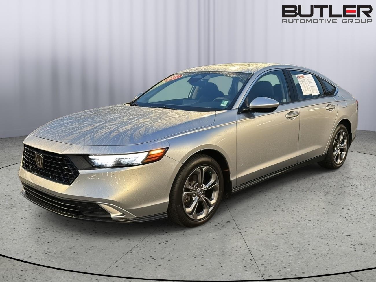 2023 Honda Accord EX's photo