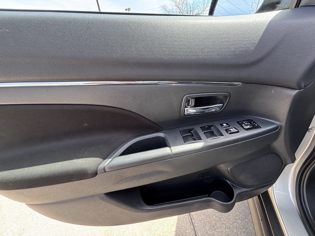 2024 Mitsubishi Outlander Sport S photo 9