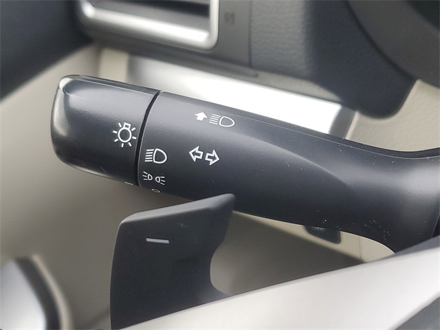 2015 Subaru Impreza 2.0i Premium photo 15