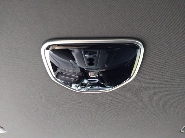 2025 Chrysler Pacifica photo 4