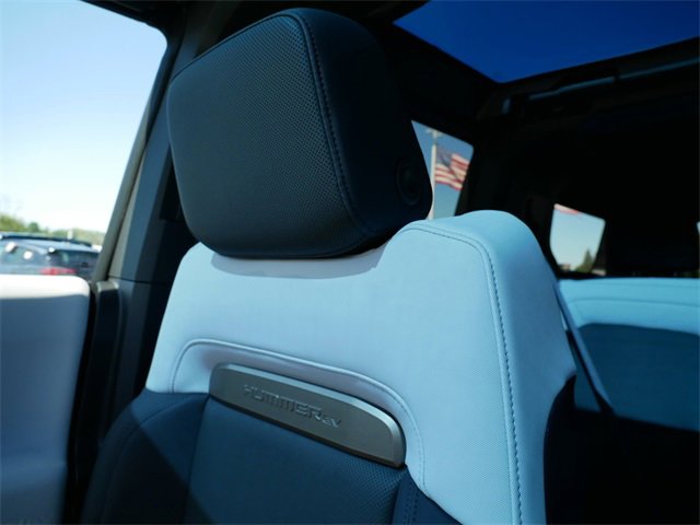 2025 Gmc Hummer EV photo 14