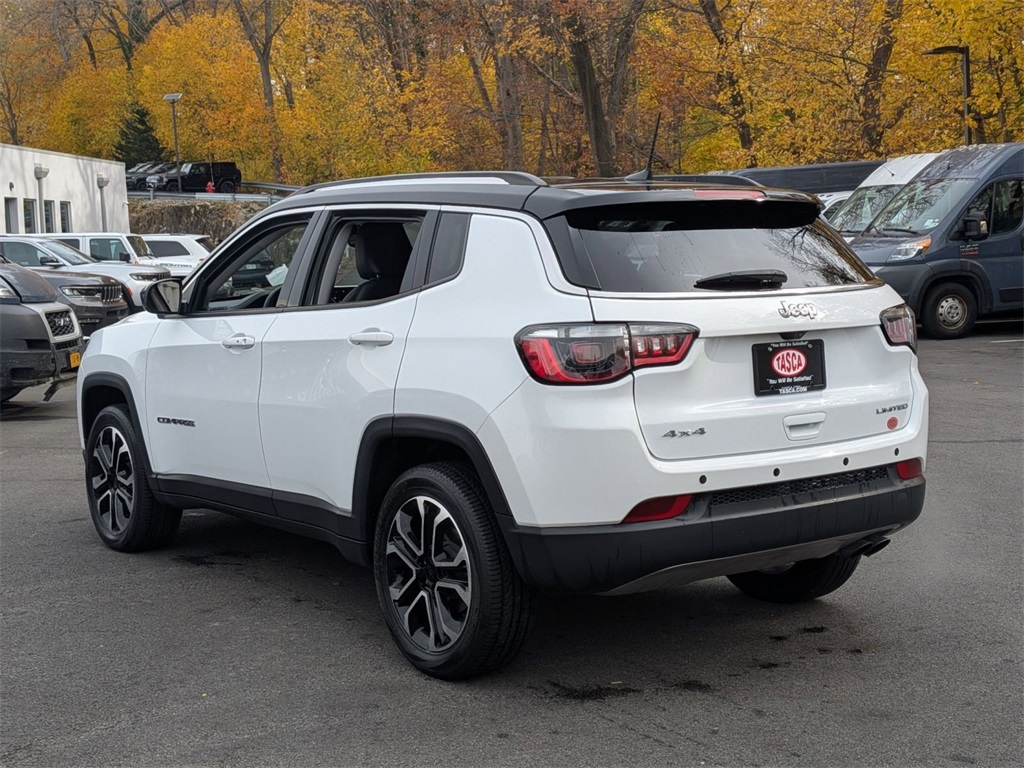 2022 Jeep Compass Limited photo 4