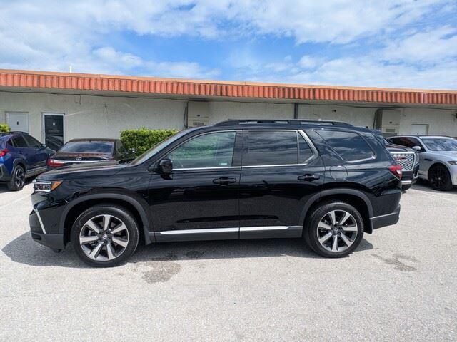 2025 Honda Pilot Elite photo 3