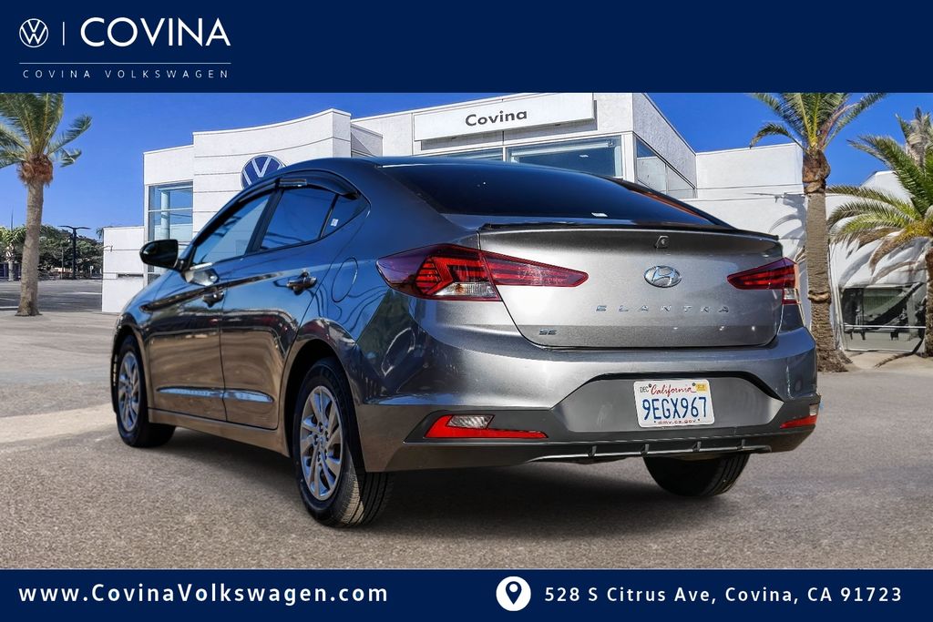 2020 Hyundai Elantra SE photo 3