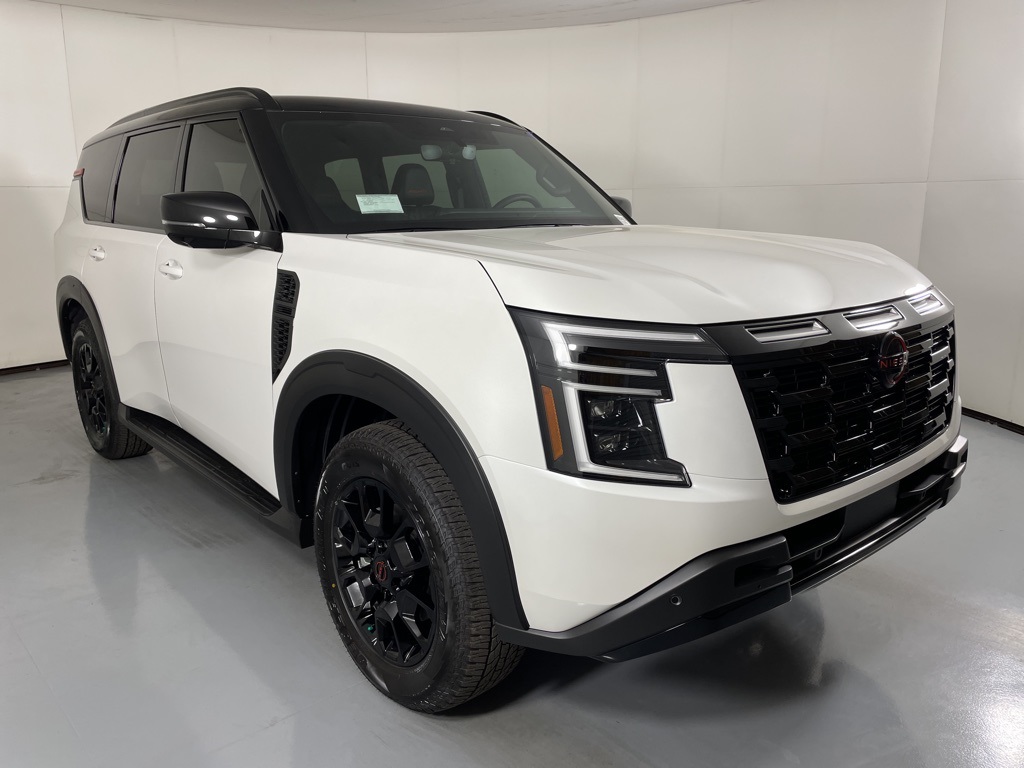 2025 Nissan Armada photo 2