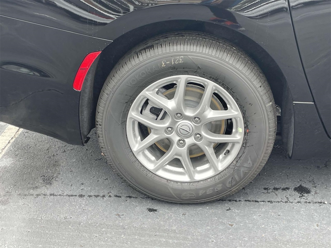 2026 Chrysler Pacifica photo 33
