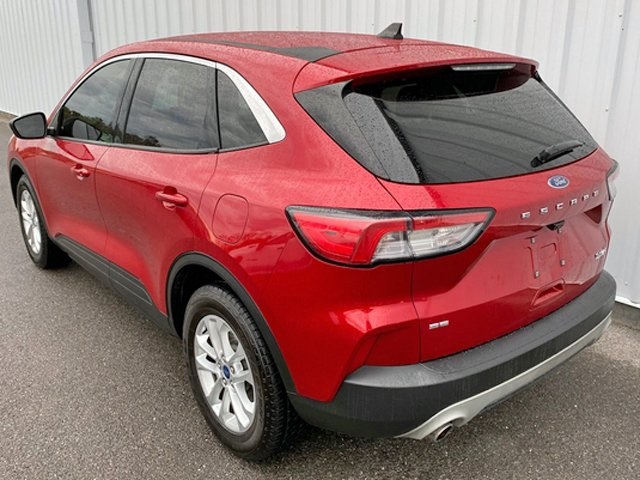 2022 Ford Escape SE photo 3