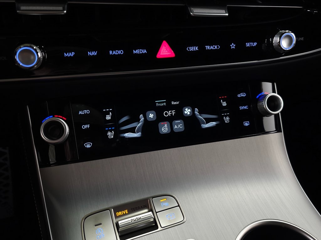 2026 Genesis GV70 3.5T Sport Advanced photo 21