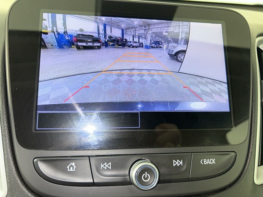 2023 Chevrolet Malibu 1LT photo 16