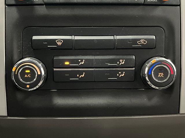 2018 Nissan Frontier SV photo 17