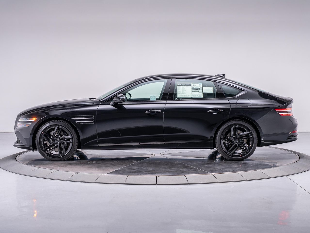 2026 Genesis G80 3.5T Prestige photo 2