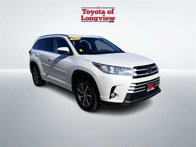 2017 Toyota Highlander XLE's photo