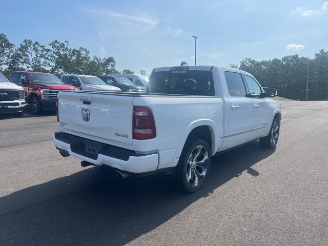 2022 Ram 1500 Limited photo 2
