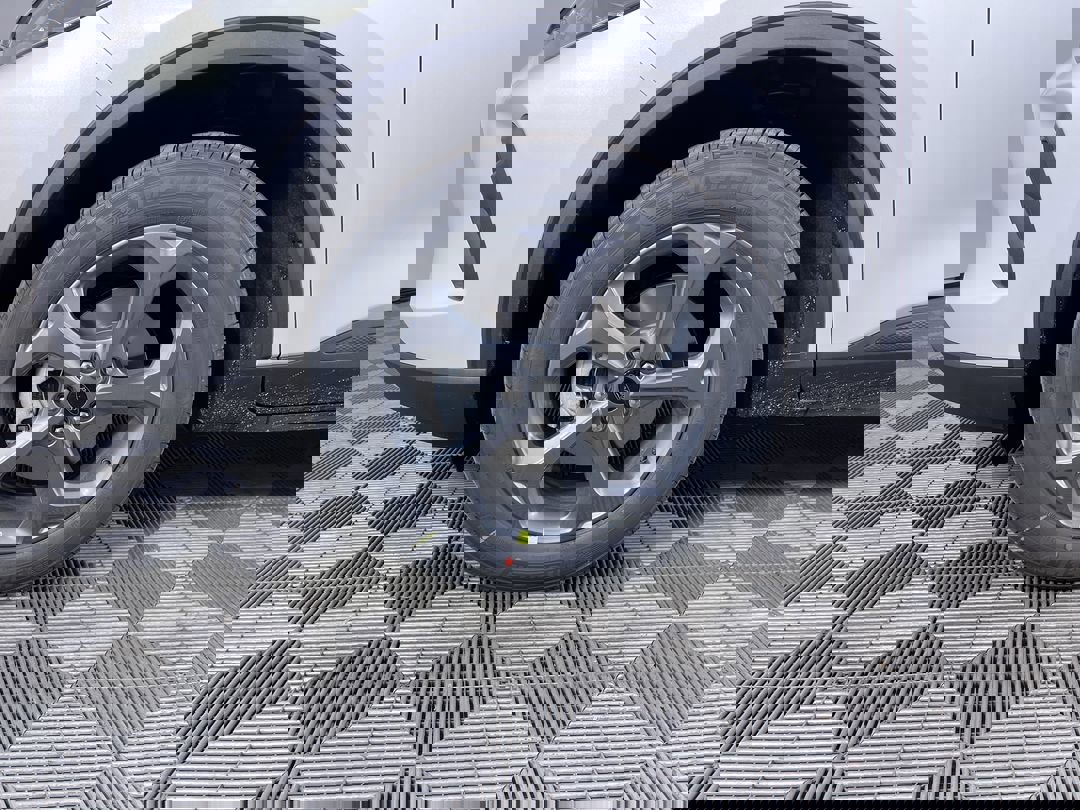 2025 Ford Escape photo 20