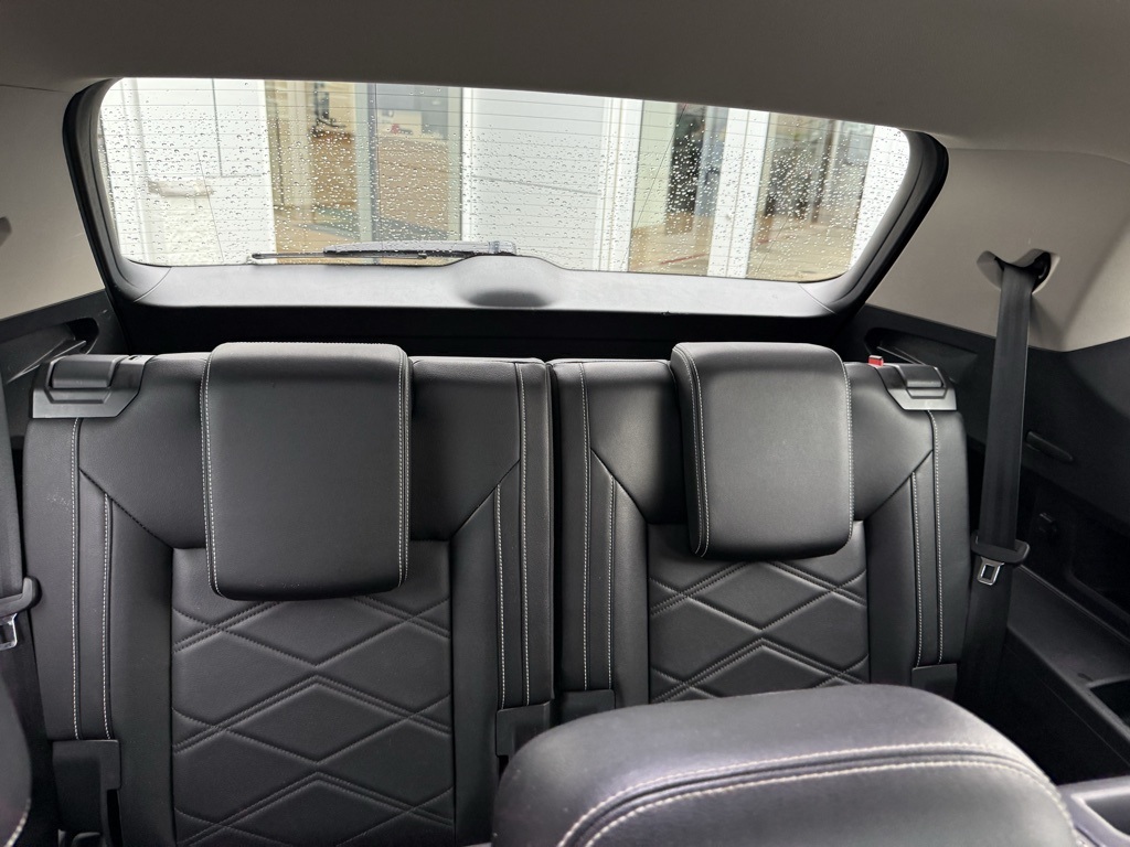 2024 Volkswagen Atlas SE Technology photo 20