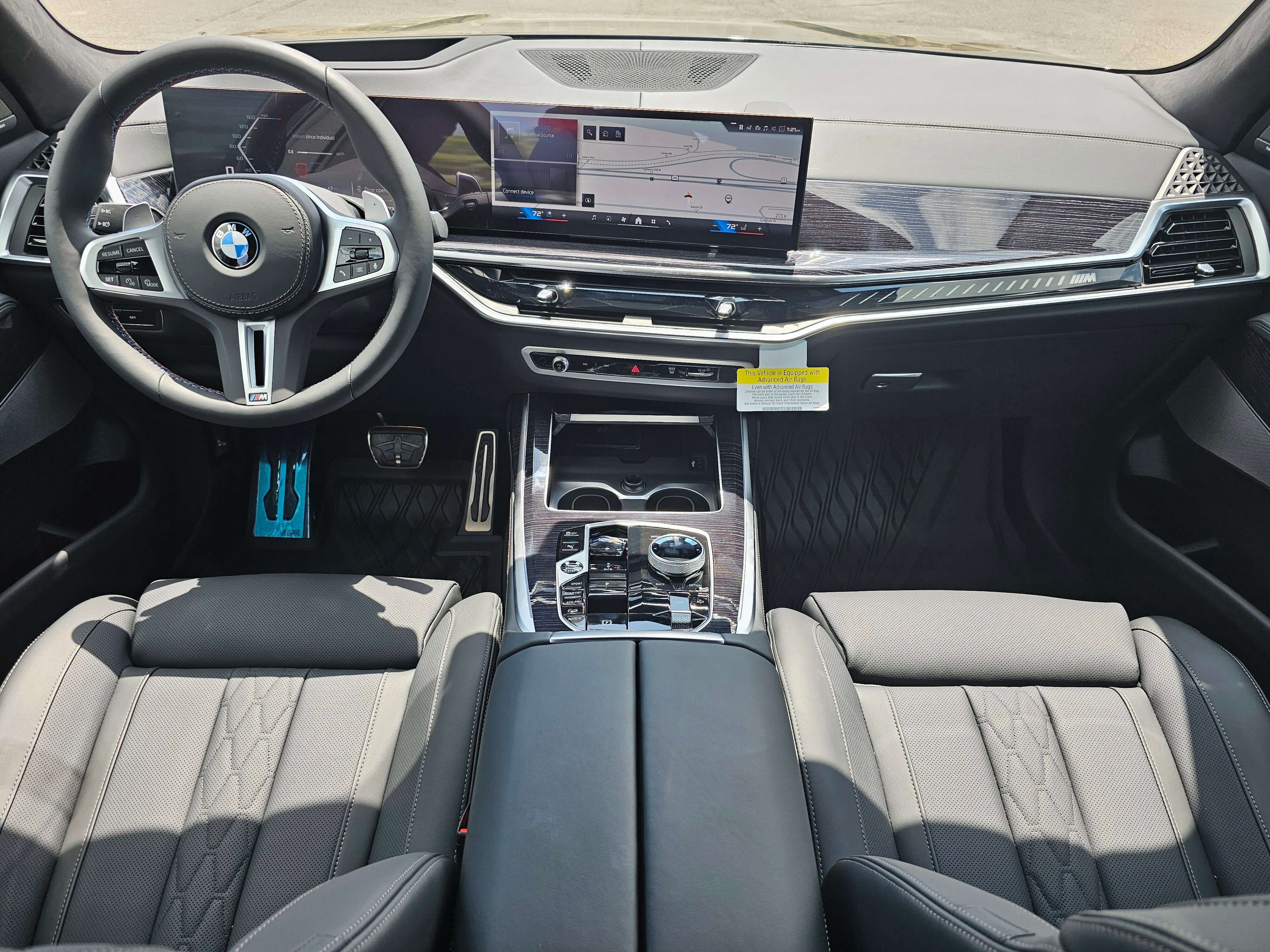 New 2026 Black Sapphire Metallic BMW M60i image 10