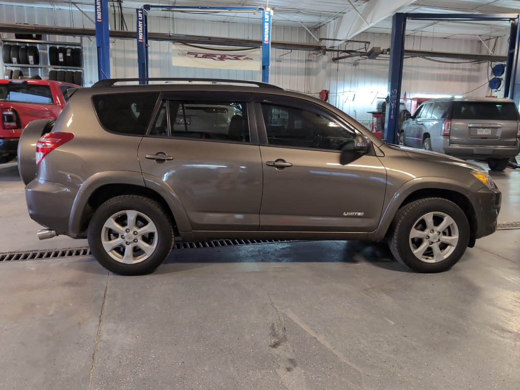 2010 Toyota RAV4 Limited photo 3