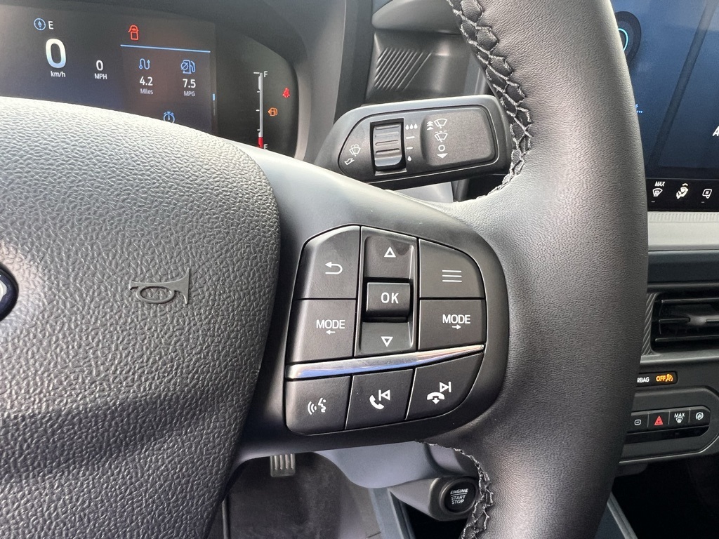 2025 Ford Maverick XLT photo 16