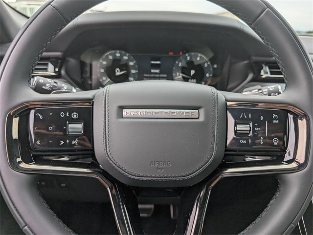 2026 Land Rover Range Rover Velar SE photo 7