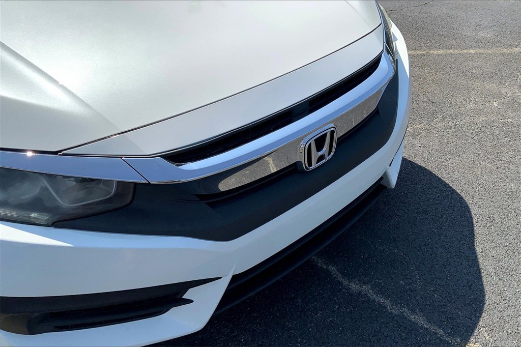 2018 Honda Civic EX photo 29
