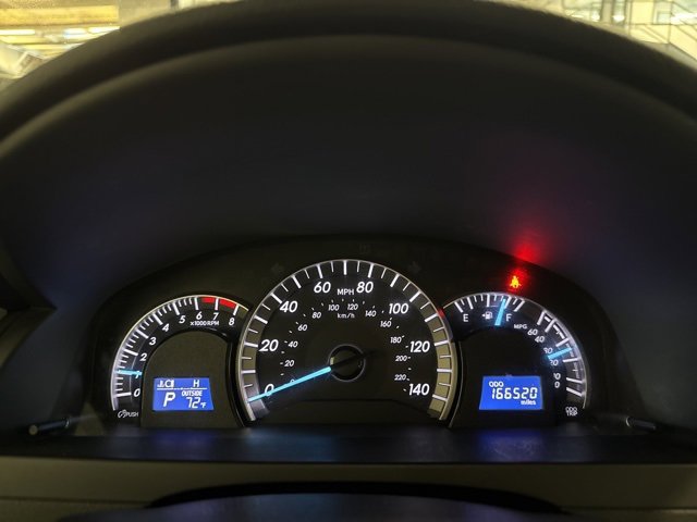 2014 Toyota Camry L photo 13