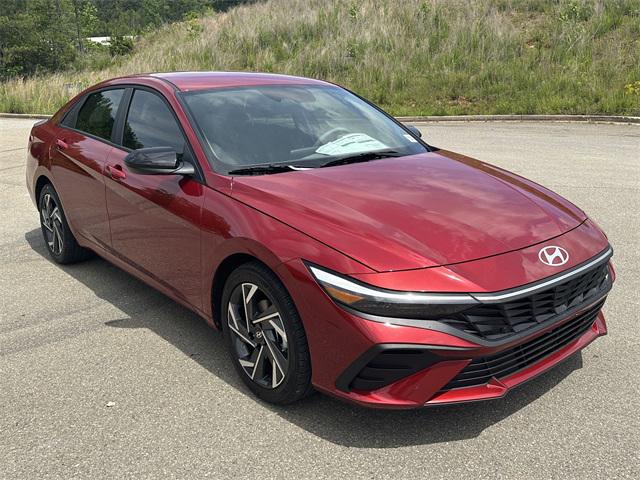 2025 Hyundai Elantra SEL Sport photo 7