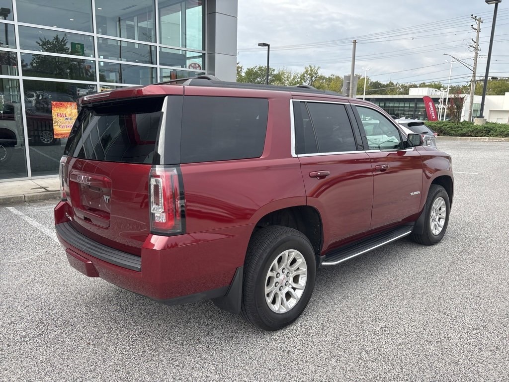 2019 Gmc Yukon SLT photo 3