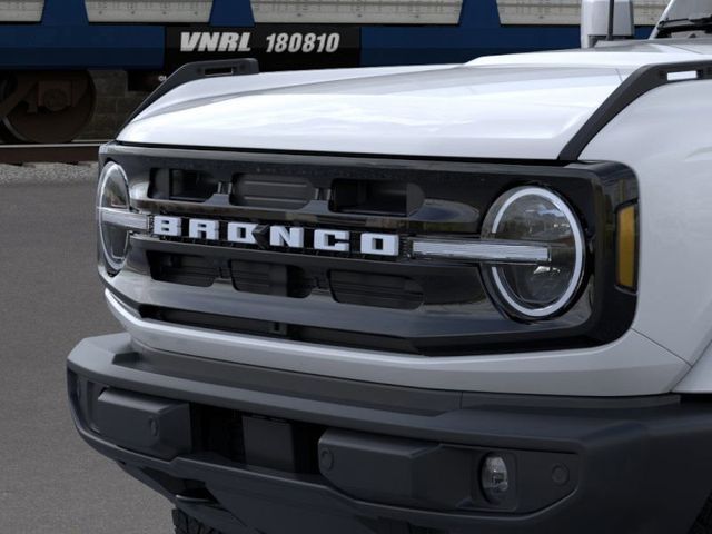 2025 Ford Bronco Outer Banks photo 18