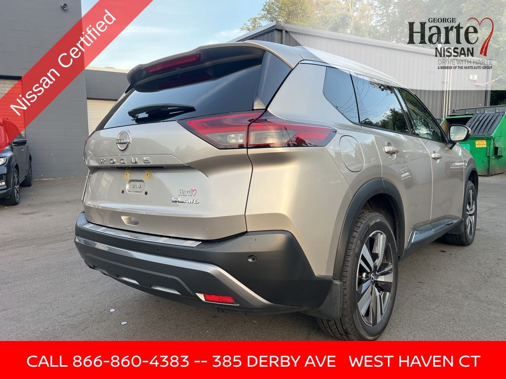 2022 Nissan Rogue SL photo 4