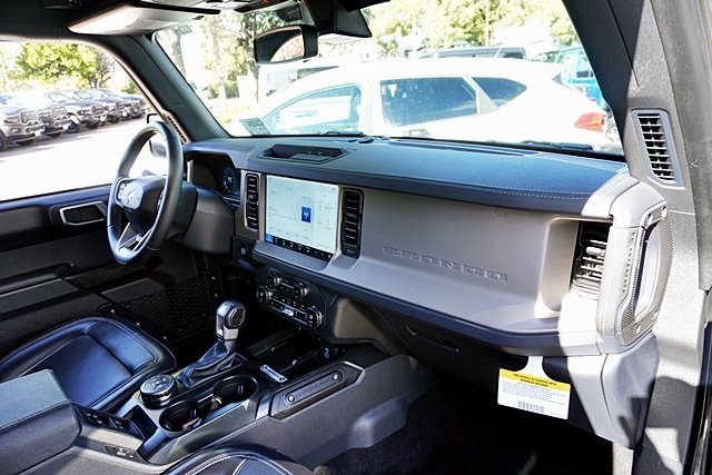 Used 2025 Black Ford Outer Banks image 9