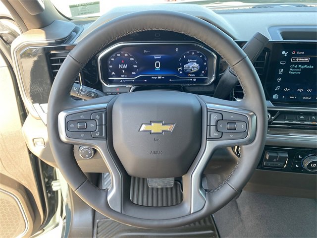 2025 Chevrolet Silverado 1500 LT photo 32
