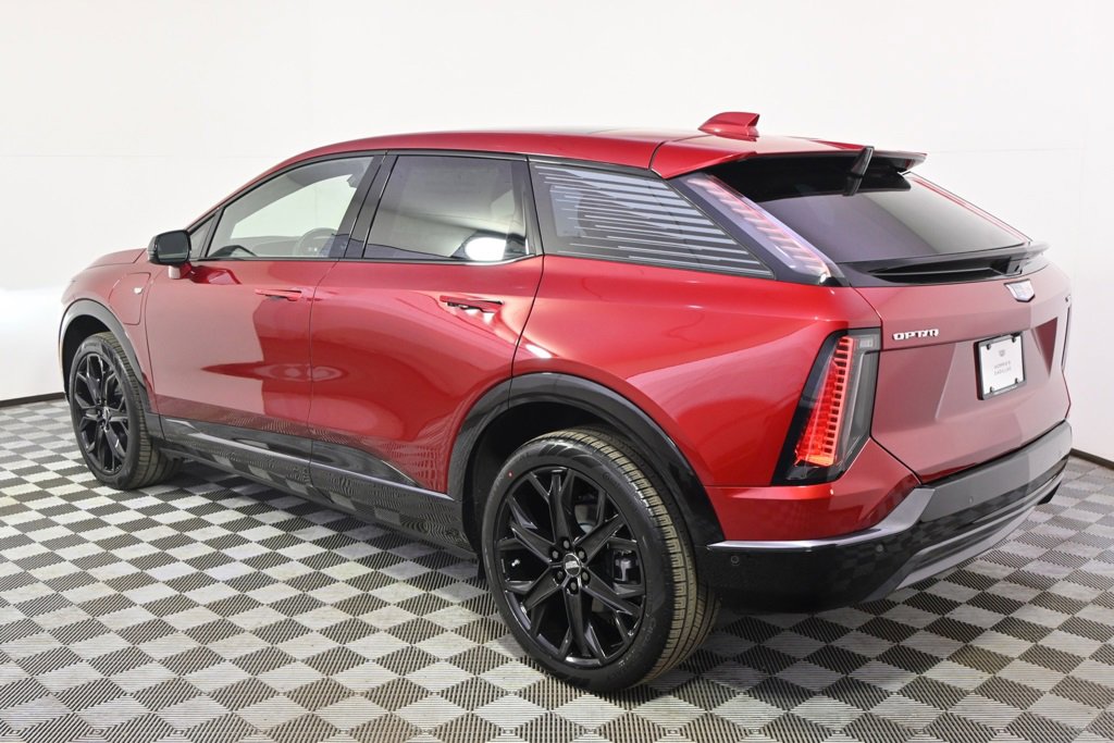 2025 Cadillac Optiq Sport photo 3