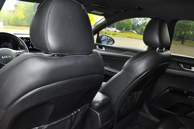 2022 Kia K5 GT-Line photo 14