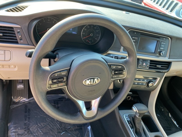 2016 Kia Optima LX photo 12