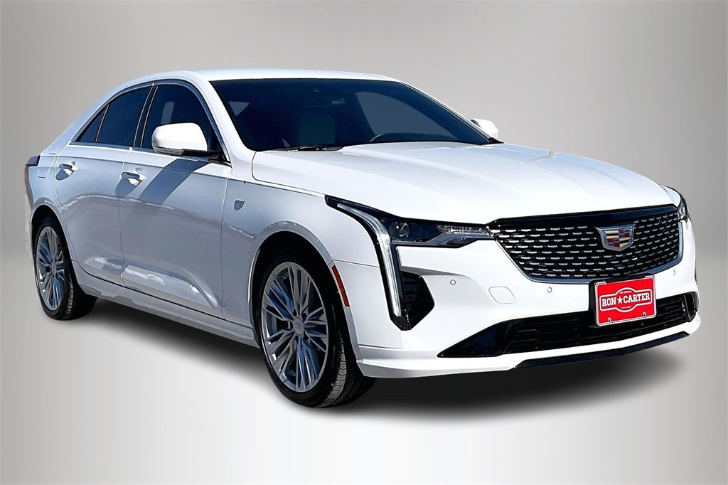 2025 Cadillac CT4