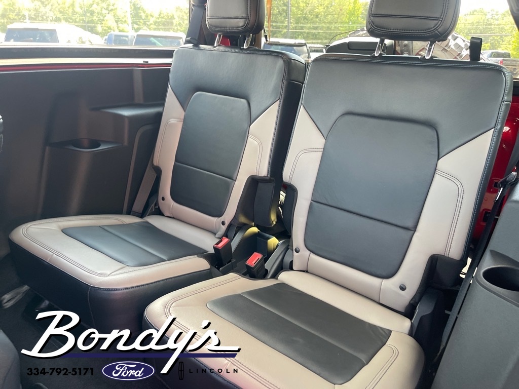 2022 Ford Bronco Wildtrak photo 11