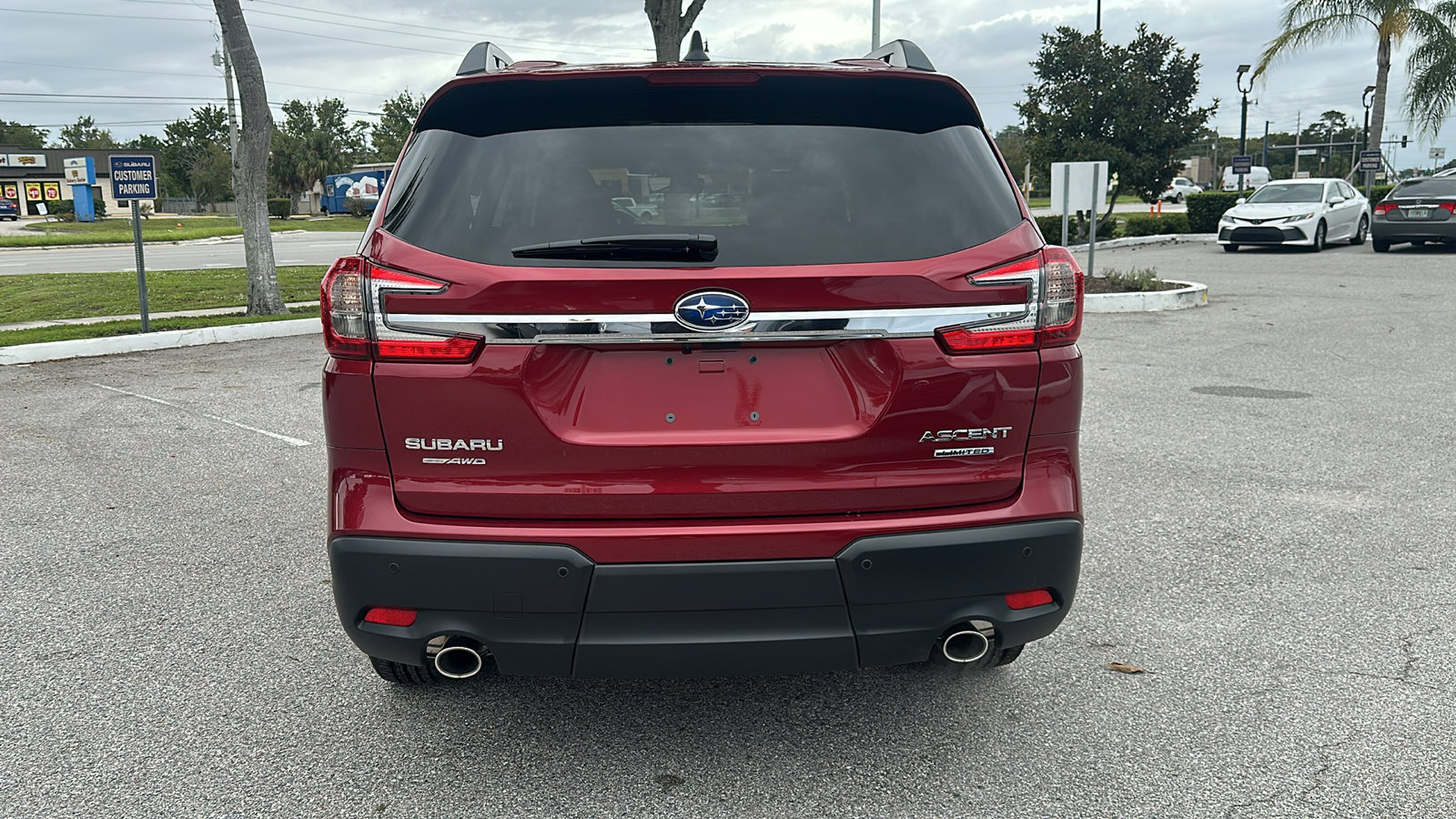 2025 Subaru Ascent Limited photo 22