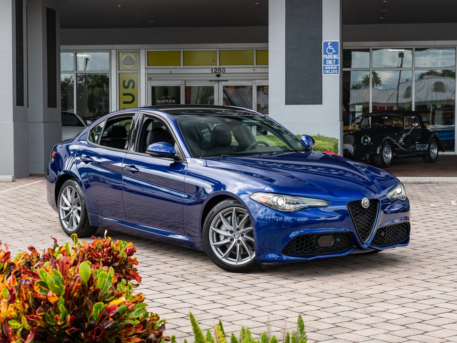 2023 Alfa Romeo Giulia SPRINT photo 19