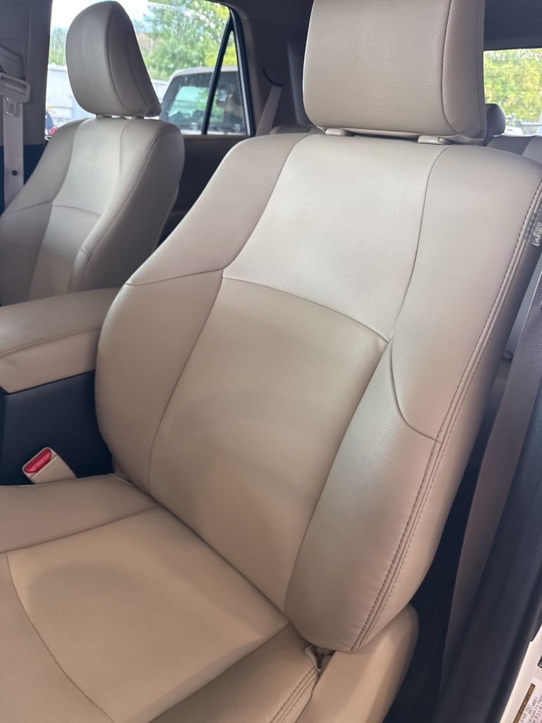 2023 Toyota 4Runner SR5 Premium photo 4