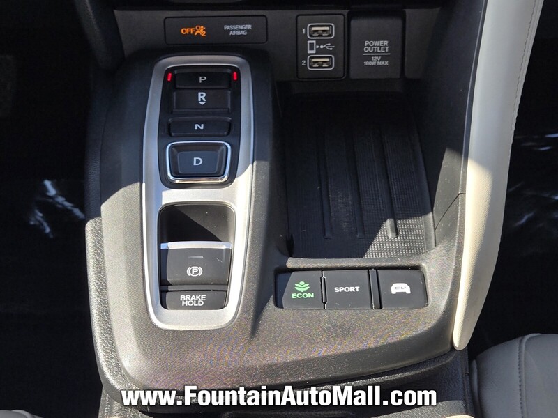 2019 Honda Insight Touring photo 14